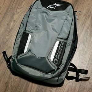 Alpinestars motorcycle backpack. Model: Cityhunter